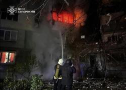 Ucraina, raid russi "su larga scala" in risposta a attacco a impianto chimico di Bryansk, 6 morti a Kiev, colpito asilo privato a Kharkiv - VIDEO