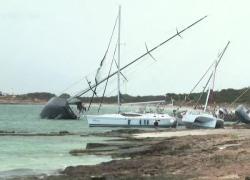 Maltempo alle Baleari, disagi a Formentera e Ibiza, barca si scaglia su scogli di Cala Saona, 9 italiani feriti - VIDEO