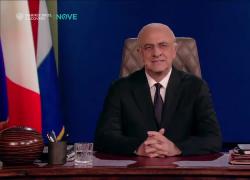 Fratelli di Crozza, De Luca e il terzo mandato? Macché: "Habemus papam... De Luca Totò primus!"