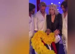 Mariotto "tocca" il pene di un ballerino nel backstage di Ballando con le Stelle dopo aver lasciato improvvisamente lo studio - VIDEO