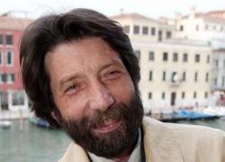 Covid, Massimo Cacciari: "Ho fatto la terza dose, anche se la legge è sbagliata"
