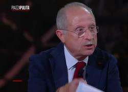 Attivista climatica a Piazza pulita si scaglia contro un geologo, che le replica: "Impara l'educazione". Lei lascia lo studio - VIDEO
