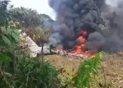 Colombia, aereo militare precipitato con 121 soldati a bordo, ipotesi incendio e munizioni esplose , 66 morti e decine di feriti - VIDEO
