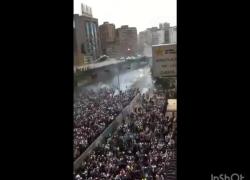 Venezuela, proteste e scontri con la polizia per rielezione Maduro, un morto, decine di arresti e traffico in tilt in varie città - VIDEO