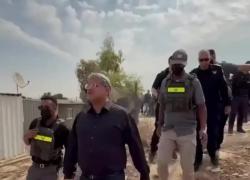 Israele, Ben-Gvir aggredisce palestinesi nel deserto Negev: "Noi ebrei sopra ogni legge, comandiamo anche qui" - VIDEO