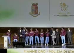 Elisa di Francisca a Valentina Vezzali: "Facciamo pace?", la replica: "Quando imparerai a rispettare le persone", litigio sul palco - VIDEO