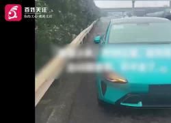 Xiaomi SU7, l'auto elettrica cinese dei record si è rotta dopo soli 39 km, "cambio bloccato e vettura non riparabile" - VIDEO