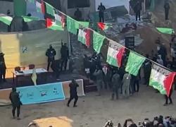 Gaza, 3 ostaggi israeliani liberati (Berger, Yahud e Moses) e 5 thailandesi, Israele attacca Hamas: "Scene sconvolgenti" e ritarda rilascio di 110 prigionieri palestinesi - VIDEO