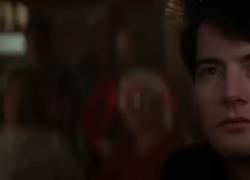Blue Velvet, l'interpretazione della canzone omonima da parte Isabella Rossellini nel film di David Lynch - VIDEO