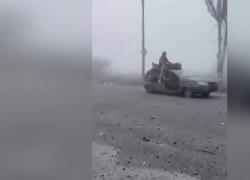 300 militari russi penetrano a Pokrovsk coperti dalla nebbia, Kiev ammette: "Ci siamo ritirati da 5 insediamenti a Zaporizhzhia" - VIDEO