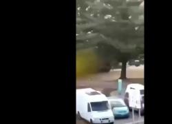 Attentato Sydney, 43enne musulmano al-Ahmad rischia la vita e disarma killer, Netanyahu ringrazia e provoca: "Uccidere chi ci vuole morti" - VIDEO