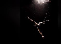 Valeria Bonalume danza in apnea a 5 metri di profondità nella piscina Y40 THE DEEP JOY di Montegrotto Terme: "Sotto l'acqua si respira comunque" - VIDEO