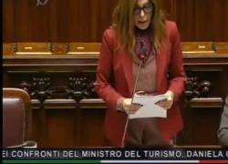 Caso Santanchè, la ministra alla Camera: "Mozione di sfiducia ha per oggetto fatti antecedenti al mio giuramento" - VIDEO