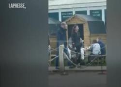 Heidi Agan, chi è la sosia di Kate Middleton immortalata con il Principe William a fare shopping - VIDEO