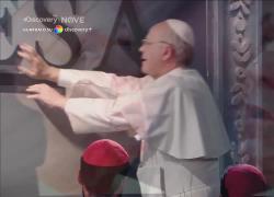 Fratelli di Crozza, Papa Francesco intento di chiudere la Chiesa dopo il rapporto sulla pedofilia in Francia