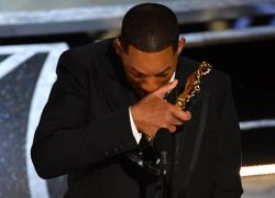 Will Smith presenta dimissioni dall'Academy: "Ho ferito tante persone"
