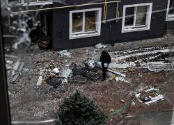 Massacro di Bucha: per strada cadaveri di uomini con mani legate dietro la schiena. Mosca smentisce: "Immagini fake"