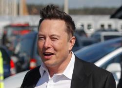 Ucraina, Elon Musk minacciato da Rogozin, capo agenzia spaziale russa