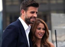 Shakira ha fatto pedinare Piquè e ha scoperto l'amante. Spuntano messaggi compromettenti