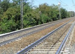 Verona, 19enne Edoardo Mangano morto folgorato dopo essere salito sul tetto di un treno e aver toccato i fili della linea elettrica