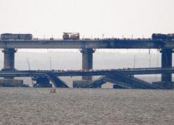 Ucraina, Podolyak: "Guerra finché Crimea non sarà liberata. Ponte di Kerch sarà smantellato"