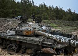 Guerra in Ucraina, think tank americano avverte: "Russia ha perso molti mezzi, ma ha i magazzini pieni"