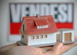 Urbanistica Milano, il rito ambrosiano: così fan tutti, dal dopo-guerra al dopo-Covid; l'abuso edilizio diventato normalità