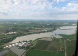 Maltempo in Emilia Romagna e Marche, evacuate 900 persone, Riccione allagata. A Senigallia il fiume Misa in piena 