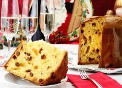 Nas, insetti e parassiti in pandori e panettoni, ritirati dal mercato 39 quintali di dolci di Natale, multe per oltre 500mila euro