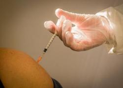 Nitag, la farsa delle nomine e i conflitti di interesse che nessuno voleva vedere: diversi membri legati alle case farmaceutiche che producono vaccini