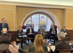 Natale, per gli acquisti 3 italiani su 4 scelgono prodotti di marca di largo consumo