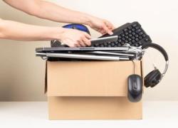 Rifiuti, indagine: un italiano su due non conosce i Raee ma il 73% si considera preparato sul riciclo