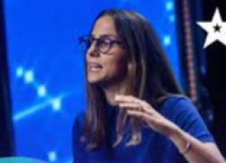 Aurora Leone scacciata dalla nazionale cantanti: "Si dimette il direttore Pecchini"