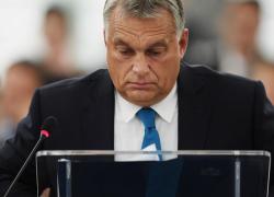 Ucraina, Viktor Orban contro la Nato: “Ad un passo dalla guerra per causa loro”, poi l'annuncio ai Paesi Ue: "I vostri parassiti di governo pazzi criminali"