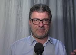 Fiducia Governo, Draghi intenzionato a restare e parla con Giorgetti