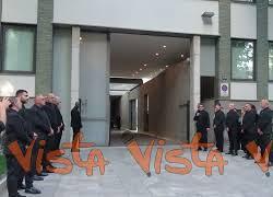 La chiusura della camera ardente di Giorgio Armani