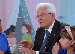 Mattarella risponde a un bambino dell'ospedale Pausilipon: Guerra è incomprensibile, danneggia tutti