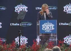 Meloni: A fianco di Kiev dal primo giorno, non abbiamo nostalgia dell'Urss