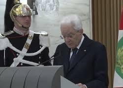 Mattarella: Nell'epoca delle "poli-crisi" indispensabile una "poli-diplomazia"