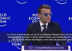 Macron a Davos: Abbiamo bisogno di pi&ugrave; investimenti cinesi in Europa in settori chiave