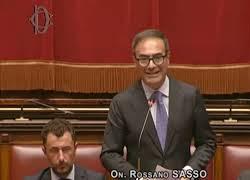 Sasso (Futuro Nazionale): "Finanziamo guerra contro delinquenti in Italia, non quella in Ucraina"