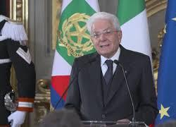 Mattarella: Nuova guerra sanguinaria e due visioni del mondo. Non rassegniamoci all'indifferenza