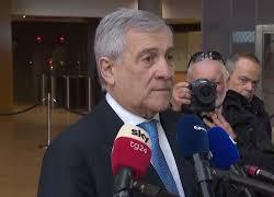 Tajani: Restiamo nelle basi della coalizione anti-Isis, manteniamo impegni