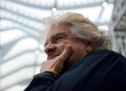 M5S,  Grillo: "Transizione  ecologica vuol dire ridurre disuguaglianze e povertà"