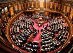 Primo De Nicola, 5 stelle: Renzi sta facendo perdere tempo agli italiani