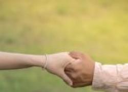 Uomini e Donne quando ricomincia: torna il 20 aprile con Gemma e Giovanna