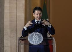 Redditi dei parlamentari, Conte il più “povero” tra i leader con 24mila € (contanti solo 2 mesi di stipendio) e 1.800 di tasse