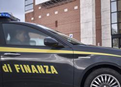 Ischia, nota struttura alberghiera di lusso nei guai: incassi in contanti per evadere il Fisco, sequestrati dalla Guardia di Finanza beni per oltre 640mila euro
