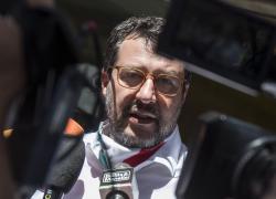 Elezioni, Salvini esulta: “Centrodestra in netto vantaggio”. Ma la Lega precipita all’8%