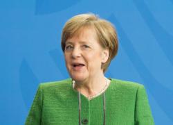 Merkel: 'Forze antisistema approfittano della crisi, fomentano paure'